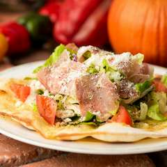 女性からの高い人気を誇るヘルシーな『ピッツァ　ニューヨーク』