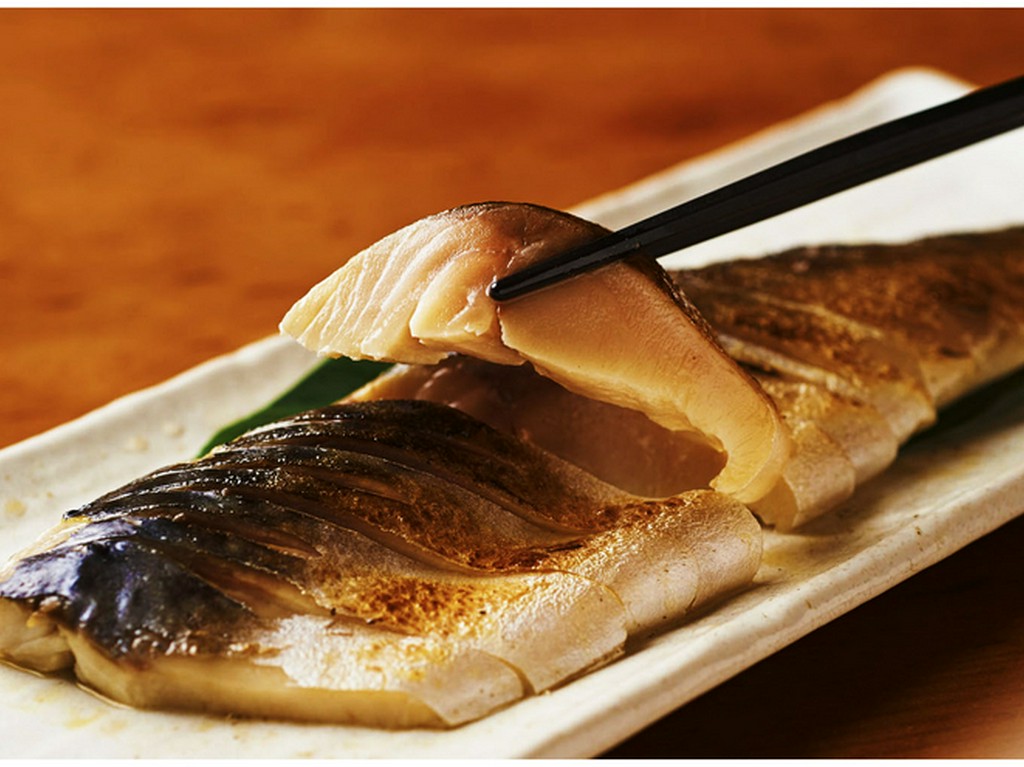 炎の炙り〆サバ