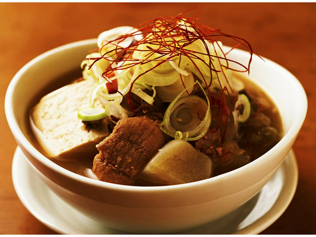 和牛もつ煮　大