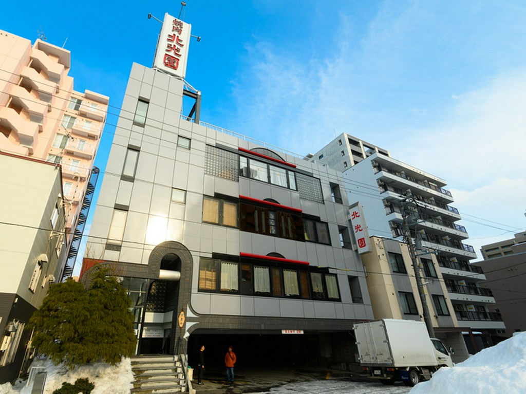 1960年創業。大人数での宴会にも対応可能の老舗焼肉店