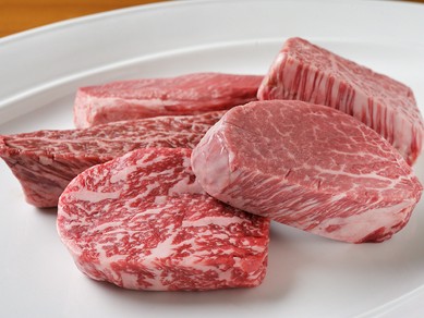 ブランドや産地ではなく、肉質にこだわり抜いた黒毛和牛