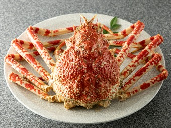 【の一食堂】の看板メニュー。至福の味わいを楽しむ『戸田特産　高足ガニ釜揚げ』　