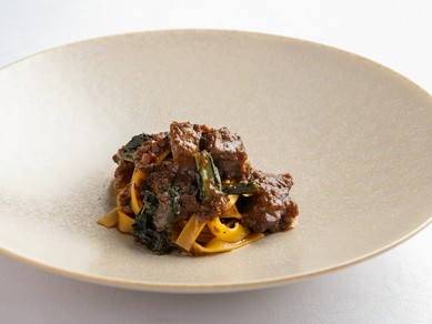 その日の食材と共に考案される『コース』