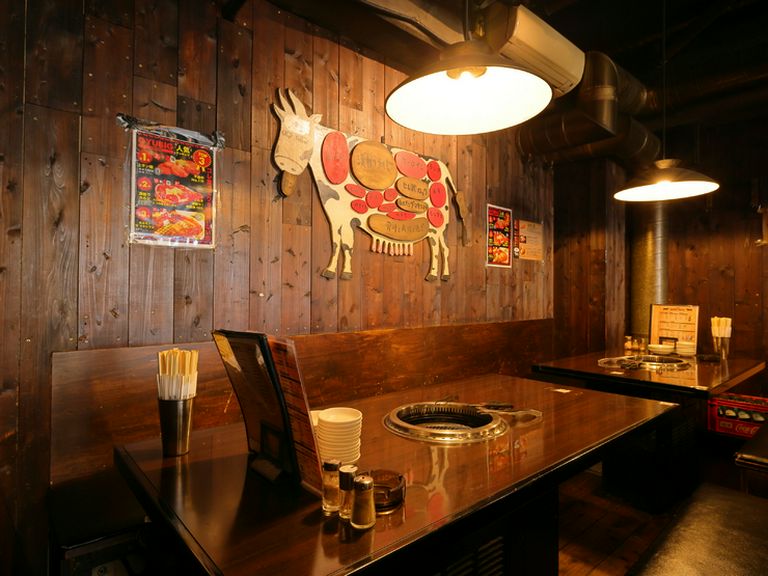 ユーモアあふれる空間。普段使いのカジュアルなデートにピッタリ