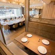 セリーナ店内には6名までご利用いただける半個室スペースが2席あります。ご予約の際ご相談いただければご予約も可能です。