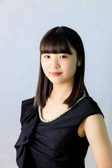 生演奏／神立　響子（ピアノ・エレクトーン奏者）