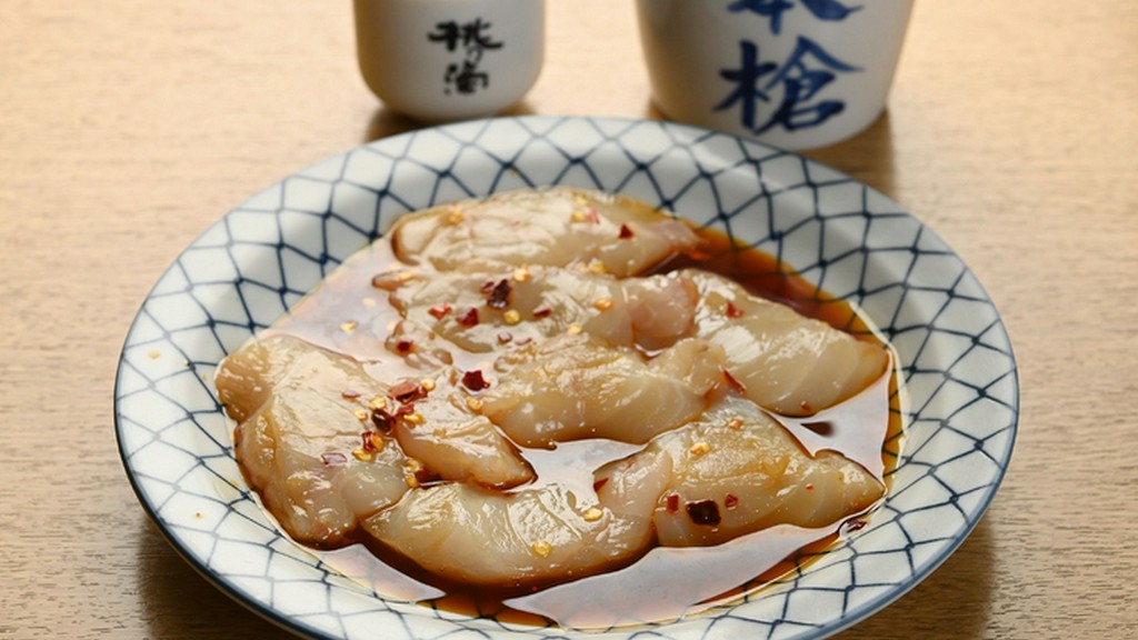 ピリ辛な味付けが濃厚な味わいにアクセントをプラス『焼きふぐ』