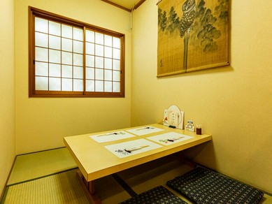アットホームでこじんまりした座敷をご用意