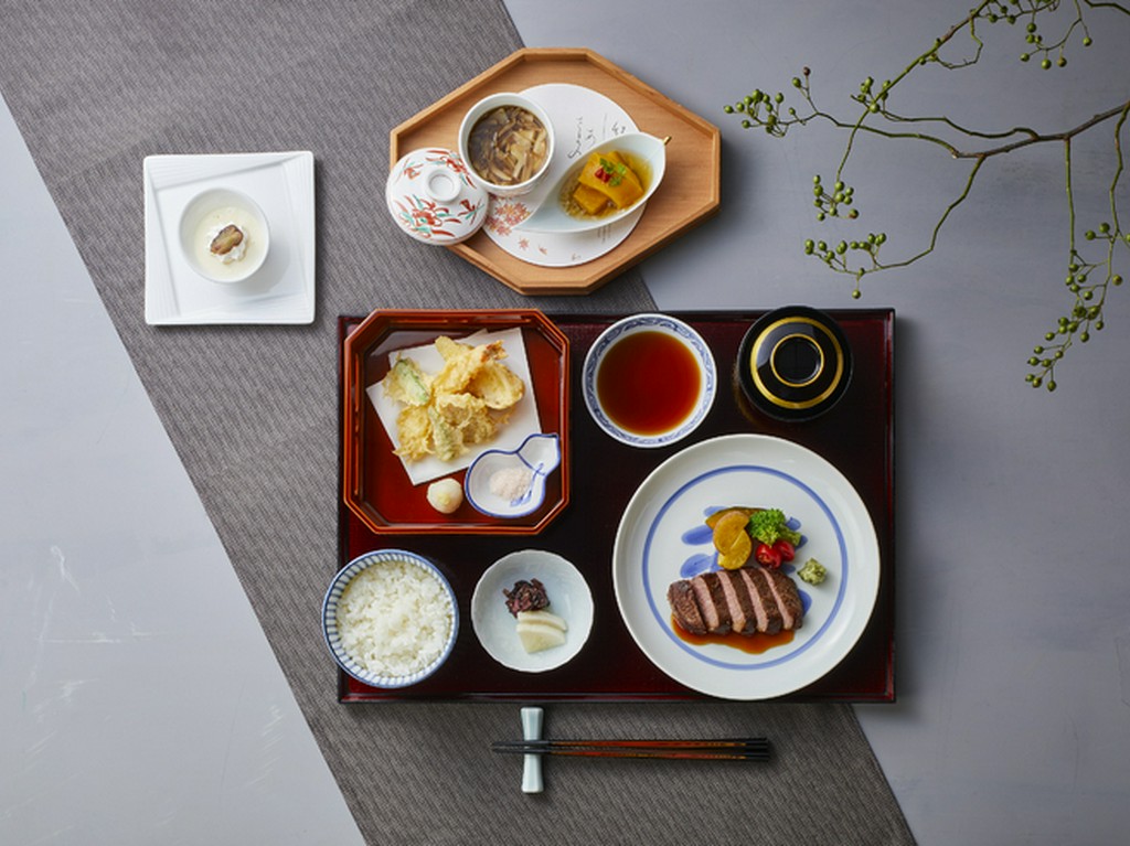 ステーキ・天婦羅セット