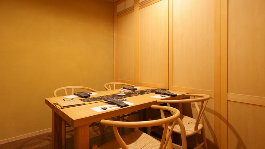 桜木町・関内エリアでの接待や会食、お祝い事に人気の空間