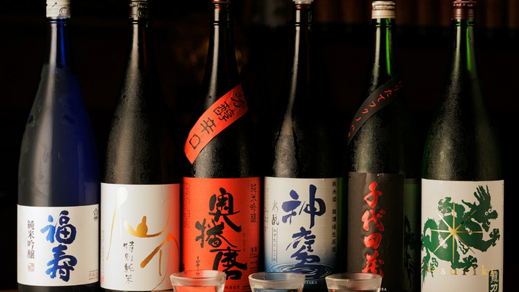 利き酒師である店主が厳選した、こだわりの兵庫県の地酒