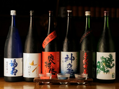 利き酒師である店主が厳選した、こだわりの兵庫県の地酒