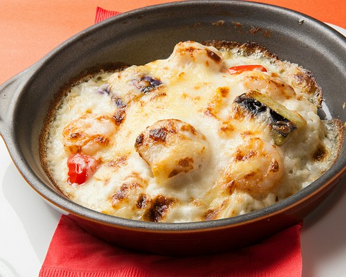 ホタテとエビと野菜のドリア