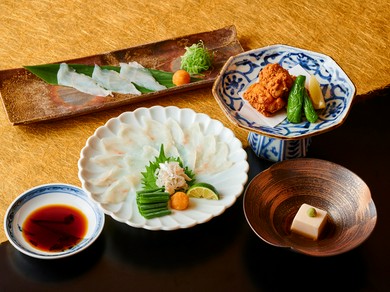名物のしゃぶしゃぶと共に味わう四季折々の美味