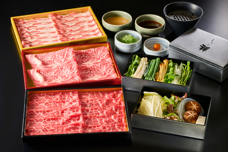 [All-you-can-eat shabu-shabu or sukiyaki with three kinds of meat] Japanese black beef lean meat