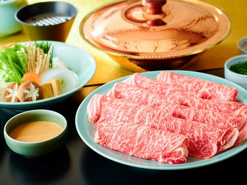 訪れる人の立場に目線を合わせ、料理のおいしさを追究