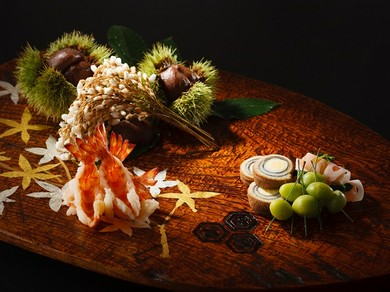 特別な日を彩りを添える、くつろぎの空間と四季の逸品