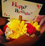 誕生日や結婚記念日、○○記念日など、大切な日に。