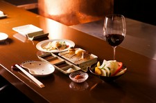 四季折々、名物や自慢の串を詰め込んだ18本コース！
