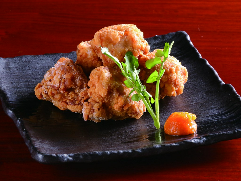 旬の食材を楽しめる料理が豊富。季節によって変わるメニュー