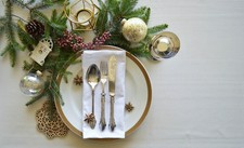 一年を締めくくり、新たな季節への祈りを込めて、菊水楼が特別な時間をご用意いたします。

