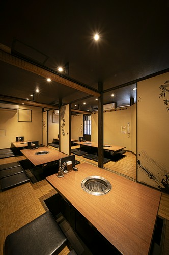 掘りごたつ半個室