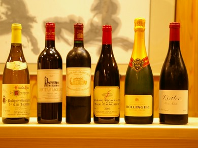 お酒と料理の奏でる調和。ソムリエが導く贅沢なひとときへの招待