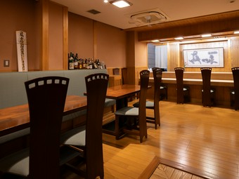 洗練された店内で過ごす心地よい時間。多彩なシーンで活躍する店