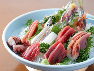 抜群の鮮度が自慢！目と舌を楽しませる『御刺し身』