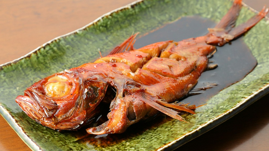 秘伝のたれが素材の旨みをいっそう引き立てる『煮魚』
