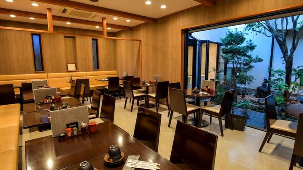 笑顔を絶やすことなく心地よいサービスを提供