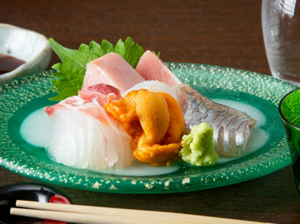 全国からその時期の天然ものを入荷『お刺身盛合わせ』　