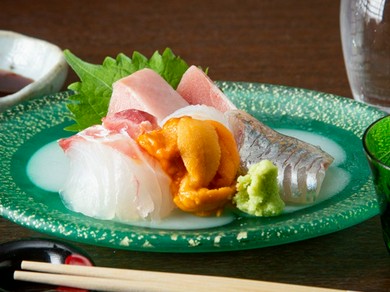 全国からその時期の天然ものを入荷『お刺身盛合わせ』　