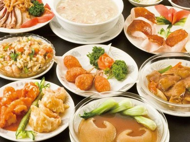 本場の味を食べ尽くす、飲み放題付きコース