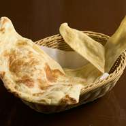 オススメ　パイ状に焼いたひだの中にたっぷりのバター