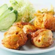 食欲そそるガーリック風味の焼鳥