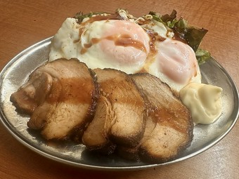チャーシューエッグ