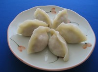 本場の中国では水餃子がポピュラー。野菜たっぷりのヘルシー餡です。