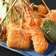 旬の食材が厳選して使用されています。仕入れからこだわり、素材の良さを活かした料理を食べられるのがうれしいところ。最高級の味わいを届けてくれます。