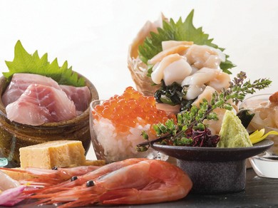 彩り刺身七種盛り合わせ