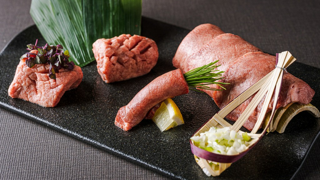 極上な味わいを一度に楽しみ、特別な部位を贅沢に堪能する『タン食べくらべ』