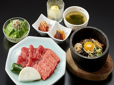 ［ランチメニューも充実］お得な焼肉ランチをお愉しみください。