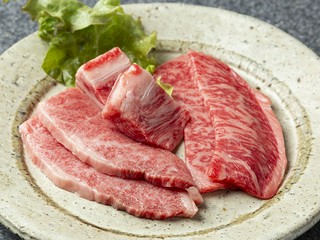 現地直仕入れ！最高級の黒毛和牛をお手軽に！