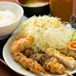 ・スープ付
・コーヒー無料サービス
※ごはんお替りは１杯まで（状況によってはお替りできないこともございます）