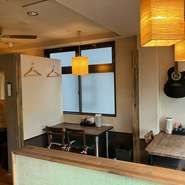 10名以上の団体様もOK！テーブル席は最大12名様でご利用いただけます