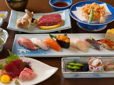 記念日や普段の食事など、幅広いシーンでの利用にオススメ。満足間違いなしのコース『寿司料理Aコース』