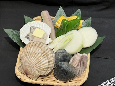 これぞトロハチ名物！『浜焼セット＜上＞』