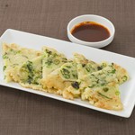 長ネギ入りのシンプルなチヂミです。

