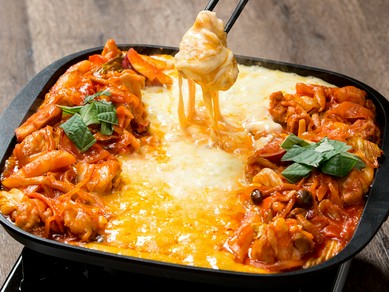 極太もちもち春雨入り「韓国もつ鍋」