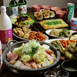 日本で大人気の「プテチゲ鍋」がコースで登場！寒い冬にはぴったりのプランです。